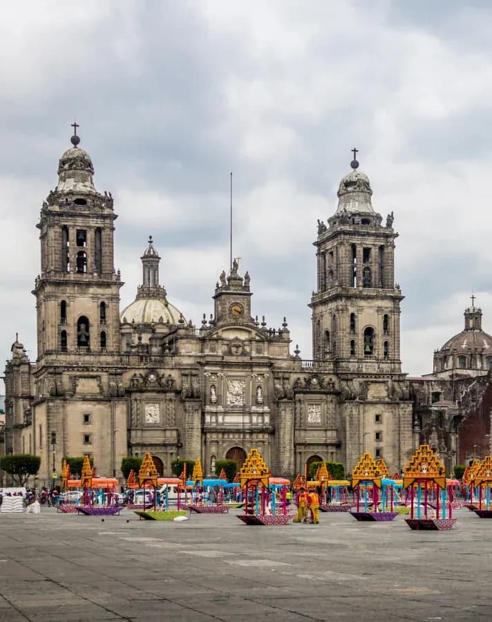 Altars and Calaveras